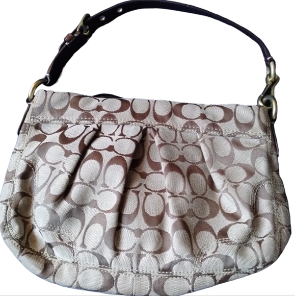 Authentic coach handbag - Picture 1 of 14